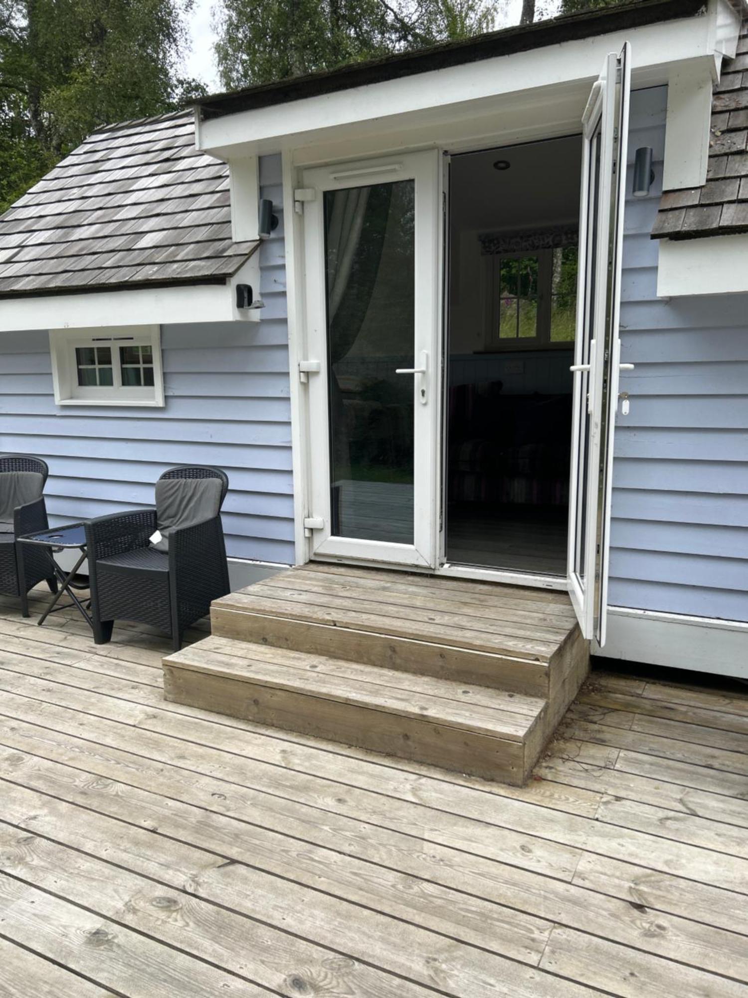 1Lochness Glam Lodges Inverness Exterior foto